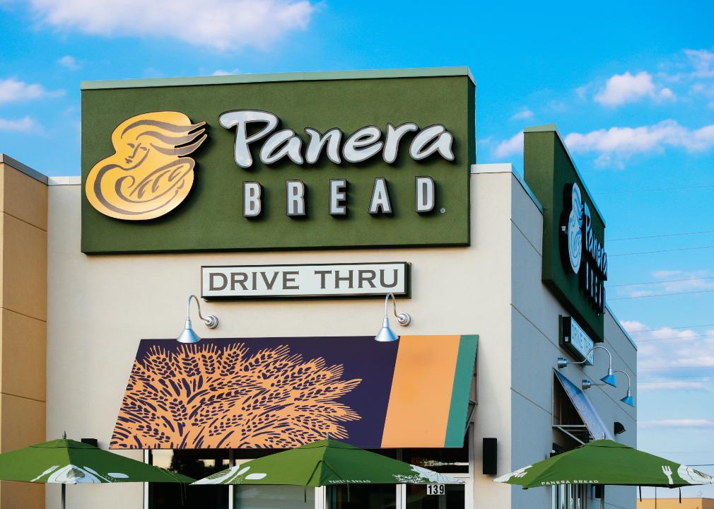 Panera Bread to cut jobs in Orlando, close facility